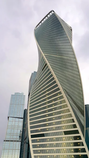 Rascacielos modernos en el centro de negocios internacional, Moscú , — Foto de Stock