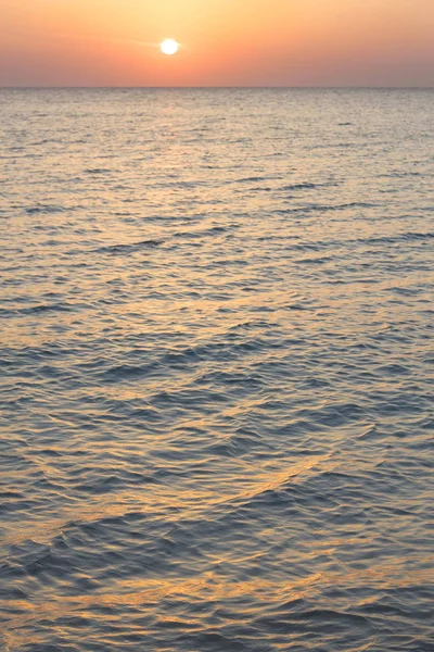 Matahari terbit di laut — Stok Foto