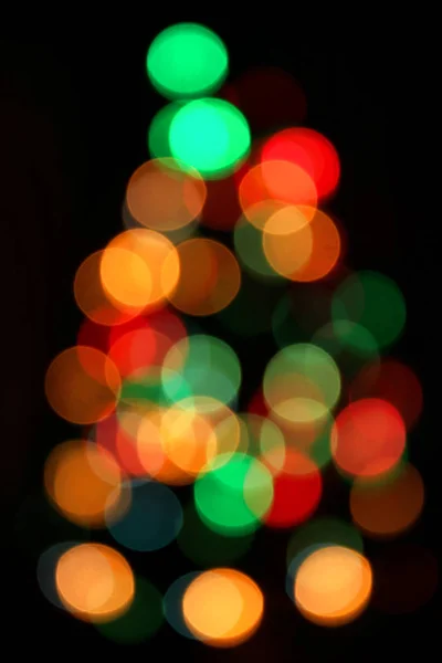 圣诞树，无精打采的彩灯背景 — 图库照片