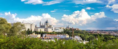 Madrid, İspanya 'daki Almudena Katedrali