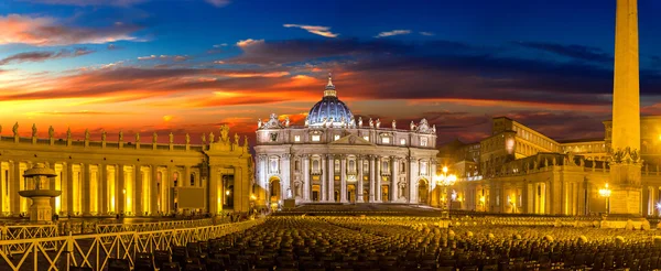 Basílica de San Pedro en el Vaticano —  Fotos de Stock