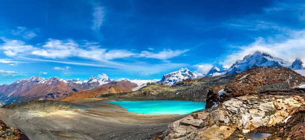 Alpi paesaggio montano in Svizzera — Foto Stock