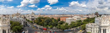 Madrid'da Plaza de cibeles
