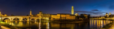 Ponte di Pietra. Verona Bridge'de