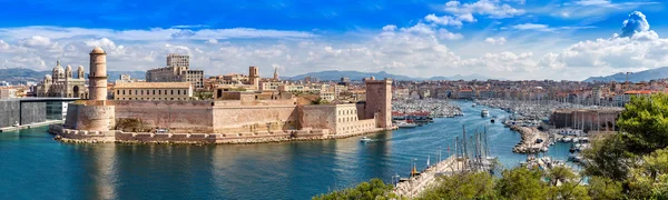 Saint Jean Kalesi ve katedral de la Binbaşı Marsilya