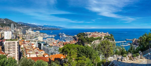 Монте-Карло в летний день, Монако — стоковое фото
