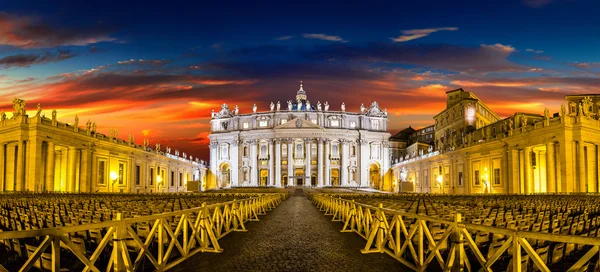 バチカン市国のサンピエトロ聖堂 — ストック写真