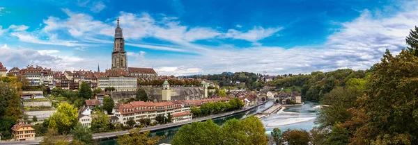 Bern and Berner Munster cathedral — Stock Photo, Image