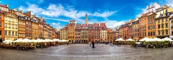 Old town square in Warsaw — Stock Photo, Image