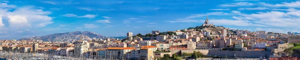 Basilica of Notre Dame de la Garde in Marseille — Stock Photo, Image