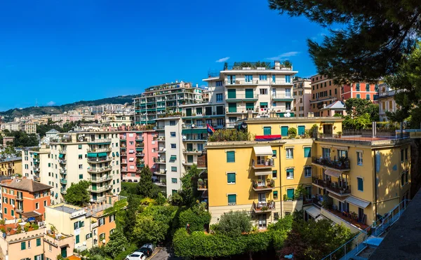 Hafen von Genua in Italien — Stockfoto