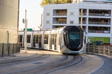 Yeni modern tramvay Dubai, Birleşik Arap Emirlikleri