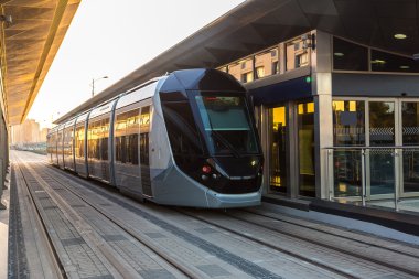 Yeni modern tramvay Dubai, Birleşik Arap Emirlikleri