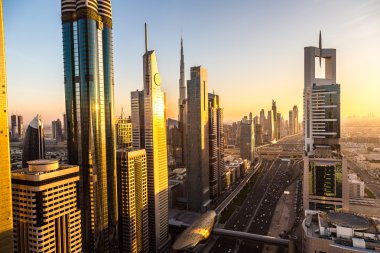 bir yaz günü şehir merkezinde Dubai