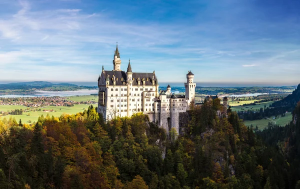 Malowniczy zamek Neuschwanstein — Zdjęcie stockowe