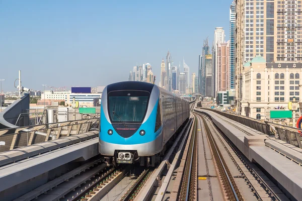 Dubai metro demiryolu — Stok fotoğraf