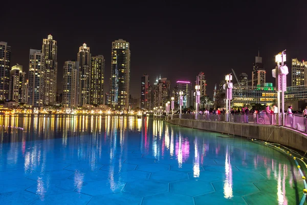 Dubai centro por la noche —  Fotos de Stock