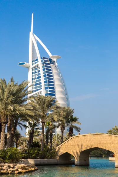 Burj Al arab ve Madinat Jumeirah — Stok fotoğraf