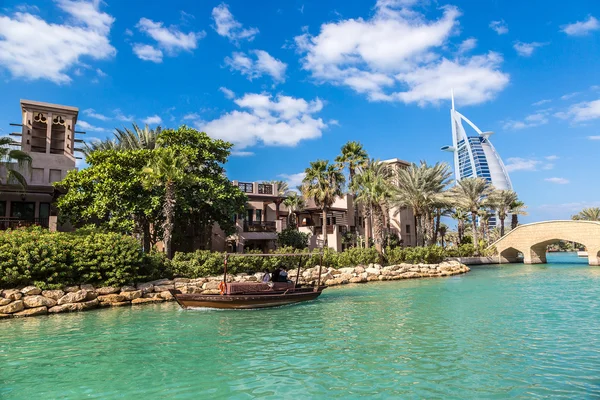 Burdž Al-arab a Madinat Jumeirah — Stock fotografie