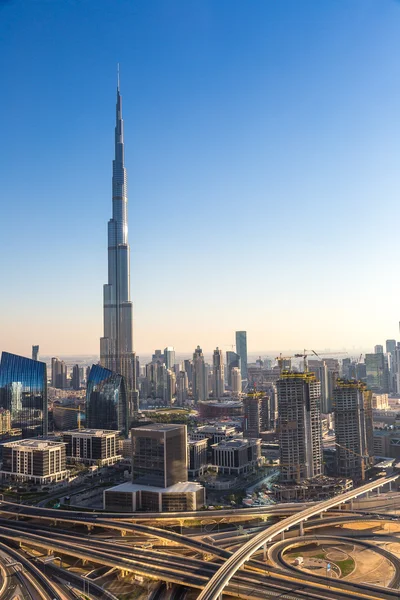 Centrum van Dubai in een zomerdag — Stockfoto