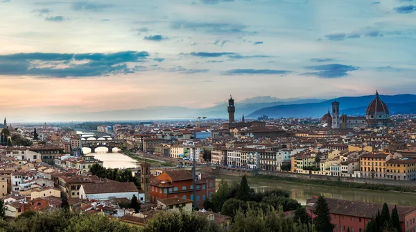 Panoramisch zonsondergang in Florence — Stockfoto