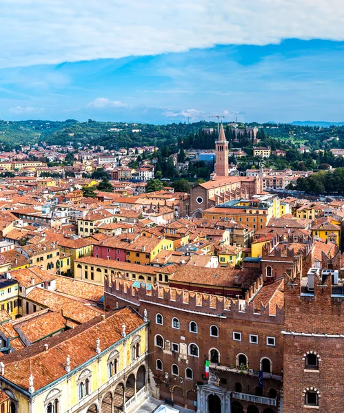 Verona egy nyári napon, Olaszország — Stock Fotó