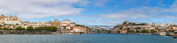 Porto in Portogallo in giorno d'estate — Foto Stock