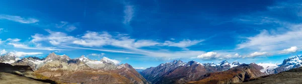 Alpen lanskap gunung di Swiss — Stok Foto