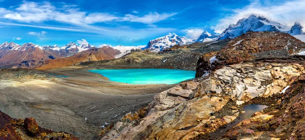 Alpes paisagem montanhosa na Suíça — Fotografia de Stock