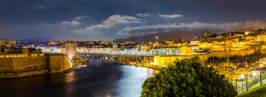 Saint Jean Kalesi ve katedral de la Binbaşı Marsilya