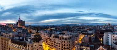 Madrid bir güzel yaz gecesi
