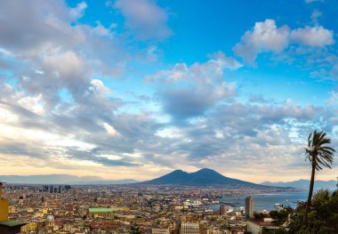 Napoli ve İtalya Vezüv Yanardağı