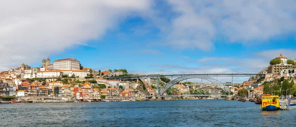 Порто в Португалії на літній день — стокове фото