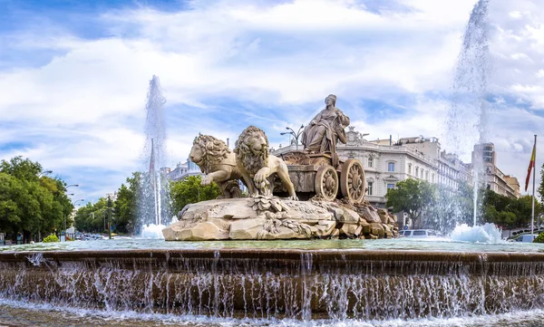 Cibeles fontein in madrid — Stockfoto