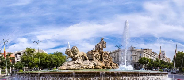 Cibeles fountain in Madrid — Stock Photo, Image