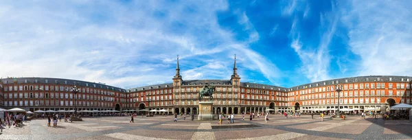 Posąg Filipa III Plaza Mayor w Madrycie — Zdjęcie stockowe