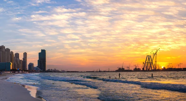 Dubai Yachthafen am Sommerabend — Stockfoto