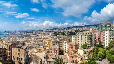 Cenova bir yaz günü, İtalya