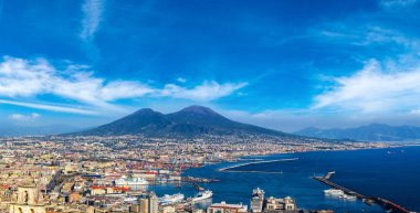 Napoli ve İtalya Vezüv Yanardağı