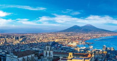 Napoli ve İtalya Vezüv Yanardağı