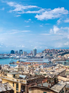 Cenova bir yaz günü, İtalya
