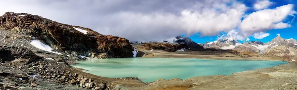 瑞士阿尔卑斯山风景 — 图库照片