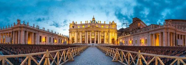 バチカン市国のサンピエトロ聖堂 — ストック写真