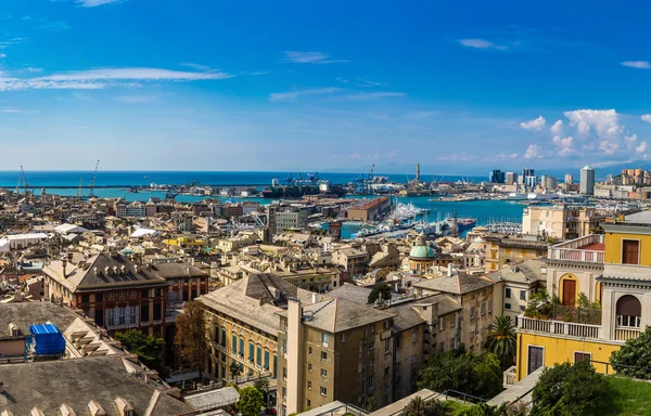 Genua in een zomerdag, Italië — Stockfoto