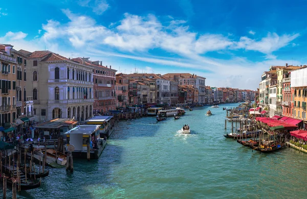 Gondel aan Canal Grande in Venetië — Stockfoto