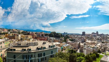 Cenova bir yaz günü, İtalya