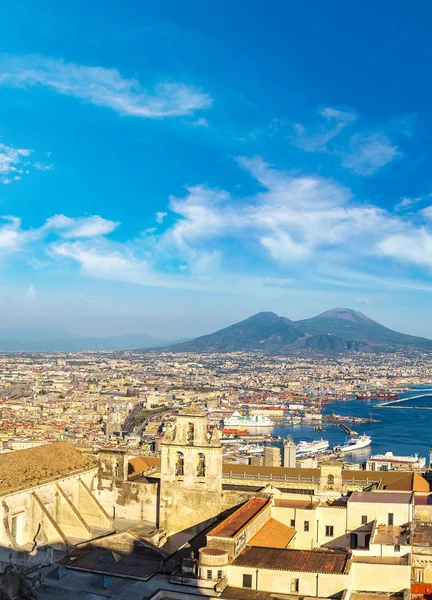 Napoli i Wezuwiusz w Włochy — Zdjęcie stockowe