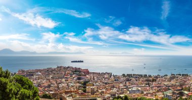 Napoli İtalya yaz gününde