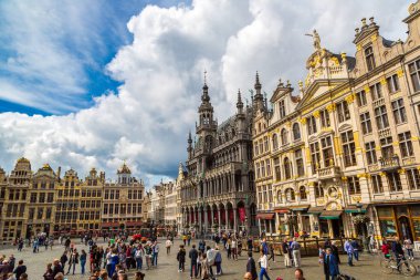 Brüksel grand yerde