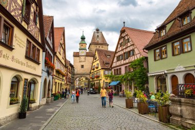Rothenburg sokakta Ortaçağ